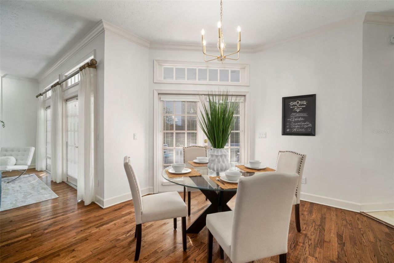 4318 W Azeele Street, Tampa, FL 33609 Photo