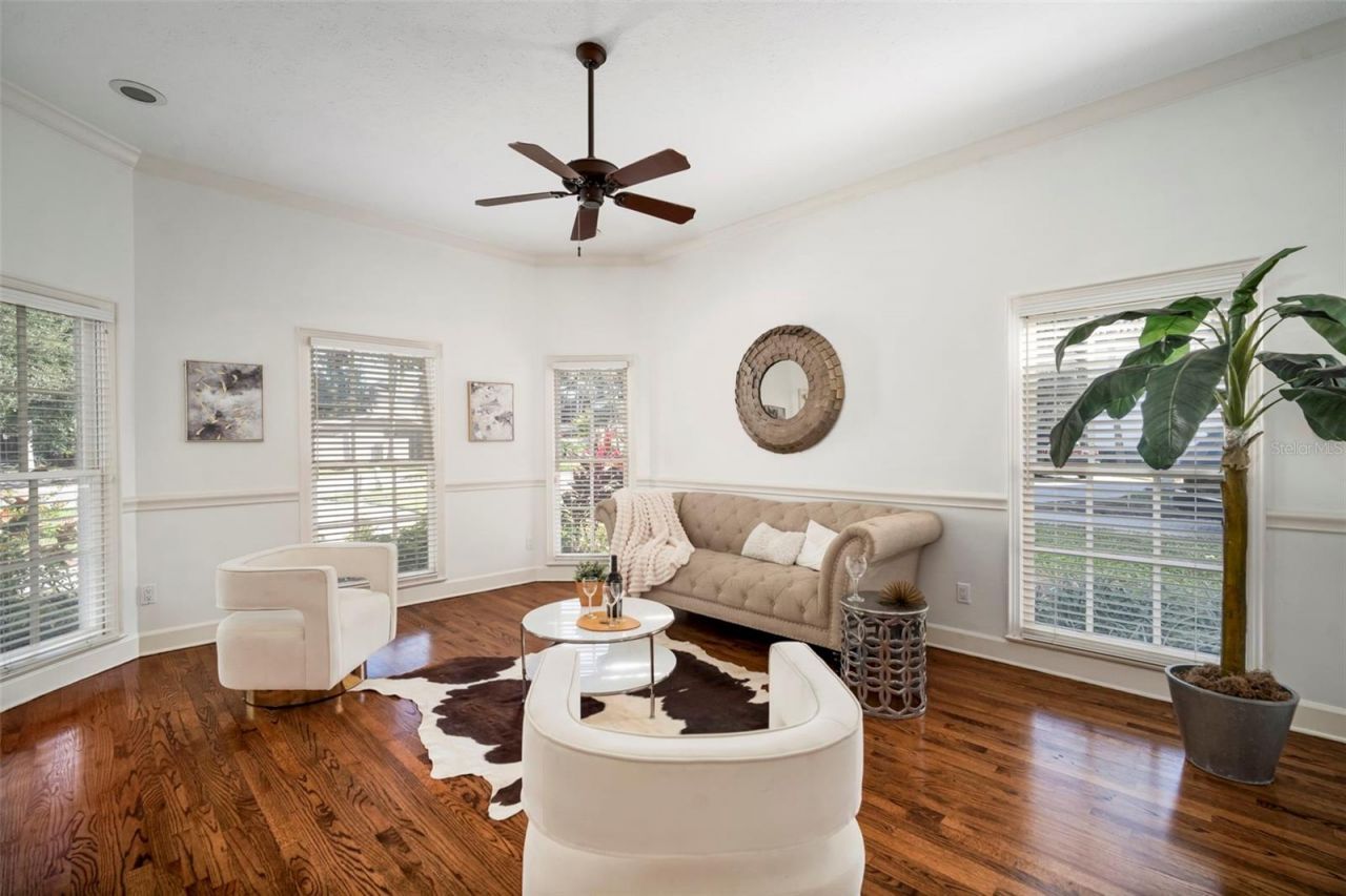 4318 W Azeele Street, Tampa, FL 33609 Photo