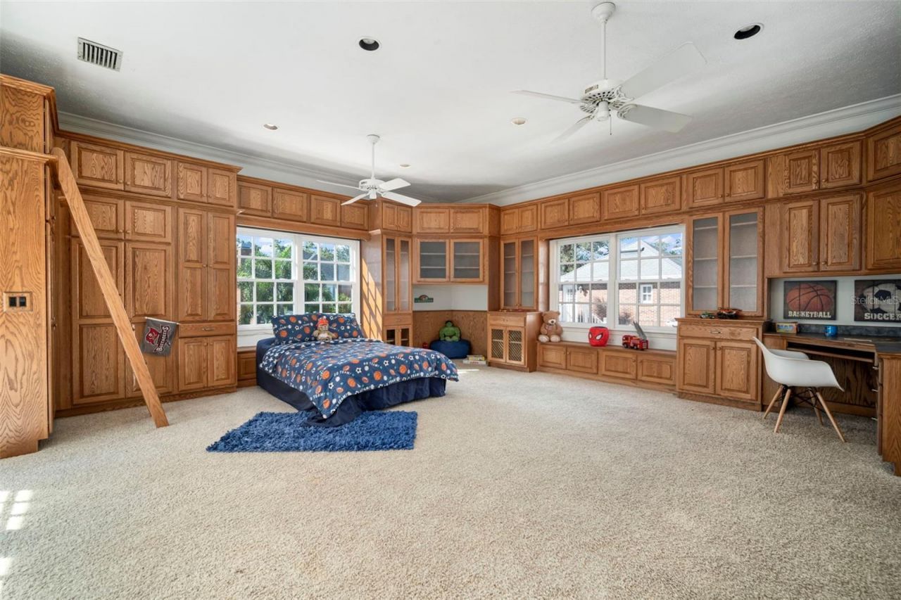 4318 W Azeele Street, Tampa, FL 33609 Photo