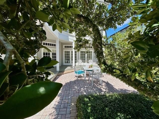 4318 W Azeele Street, Tampa, FL 33609 Photo