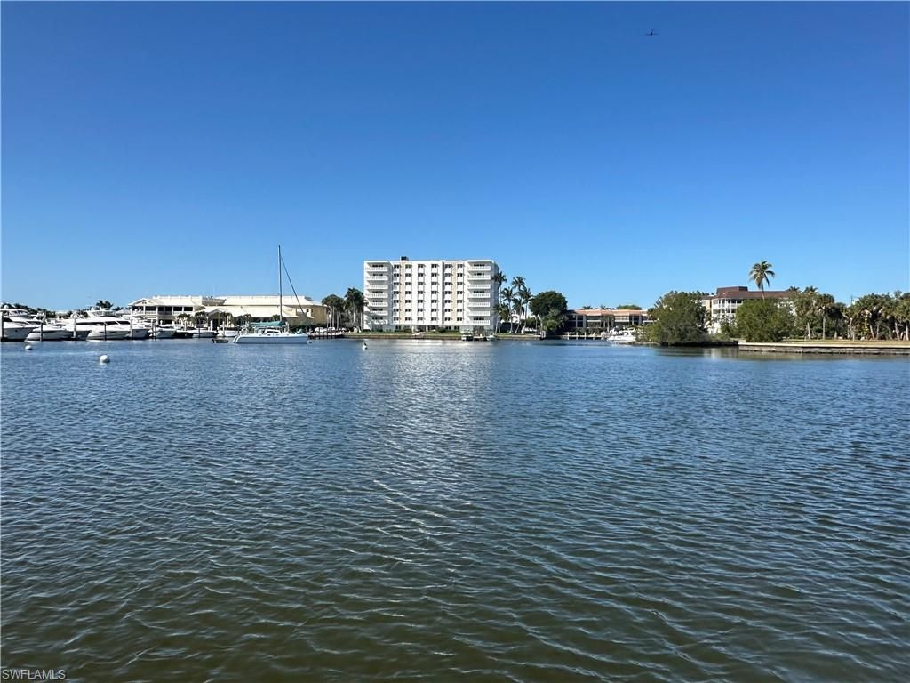 1325 7th St S, Unit 6A, Naples, FL 34102 Photo