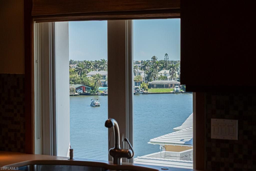 1325 7th St S, Unit 6A, Naples, FL 34102 Photo