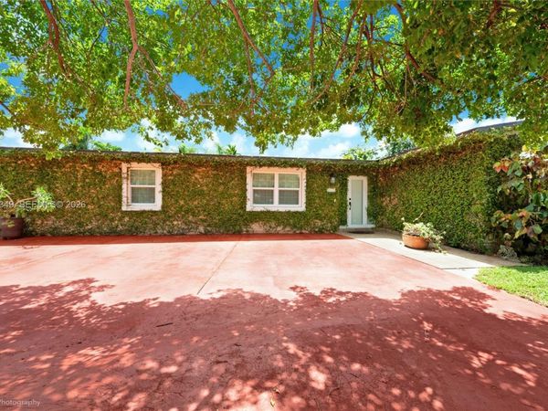 9500 SW 79th St, Miami, FL 33173