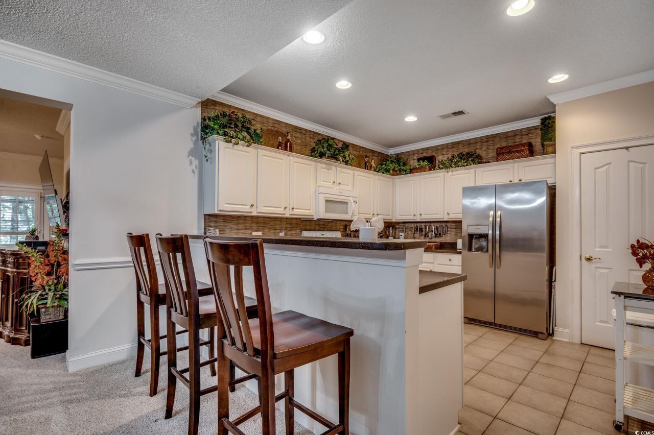 2450 Marsh Glen Dr. Photo 9