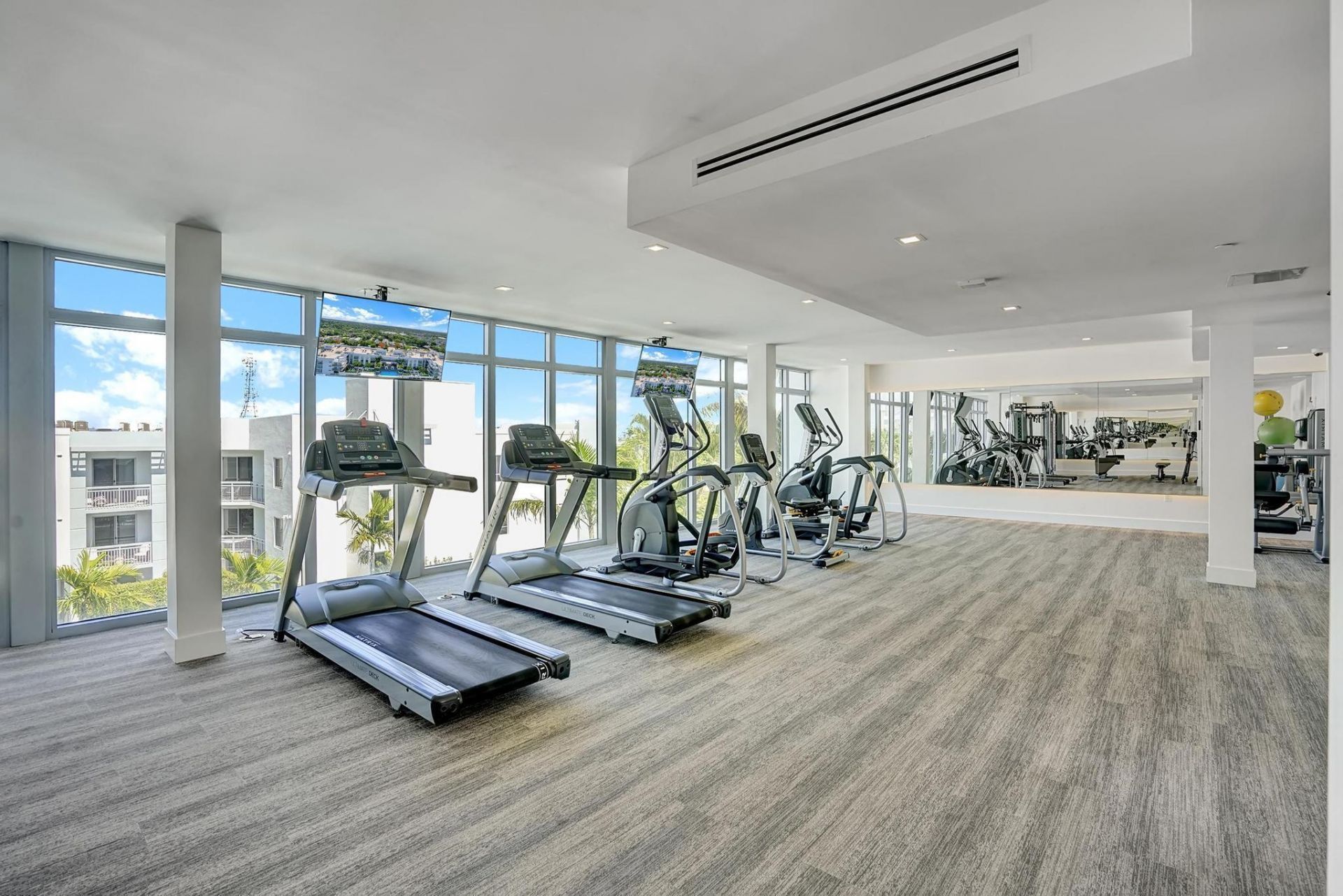 111 SE 1st Avenue, Unit 517, Delray Beach, FL 33444 Photo