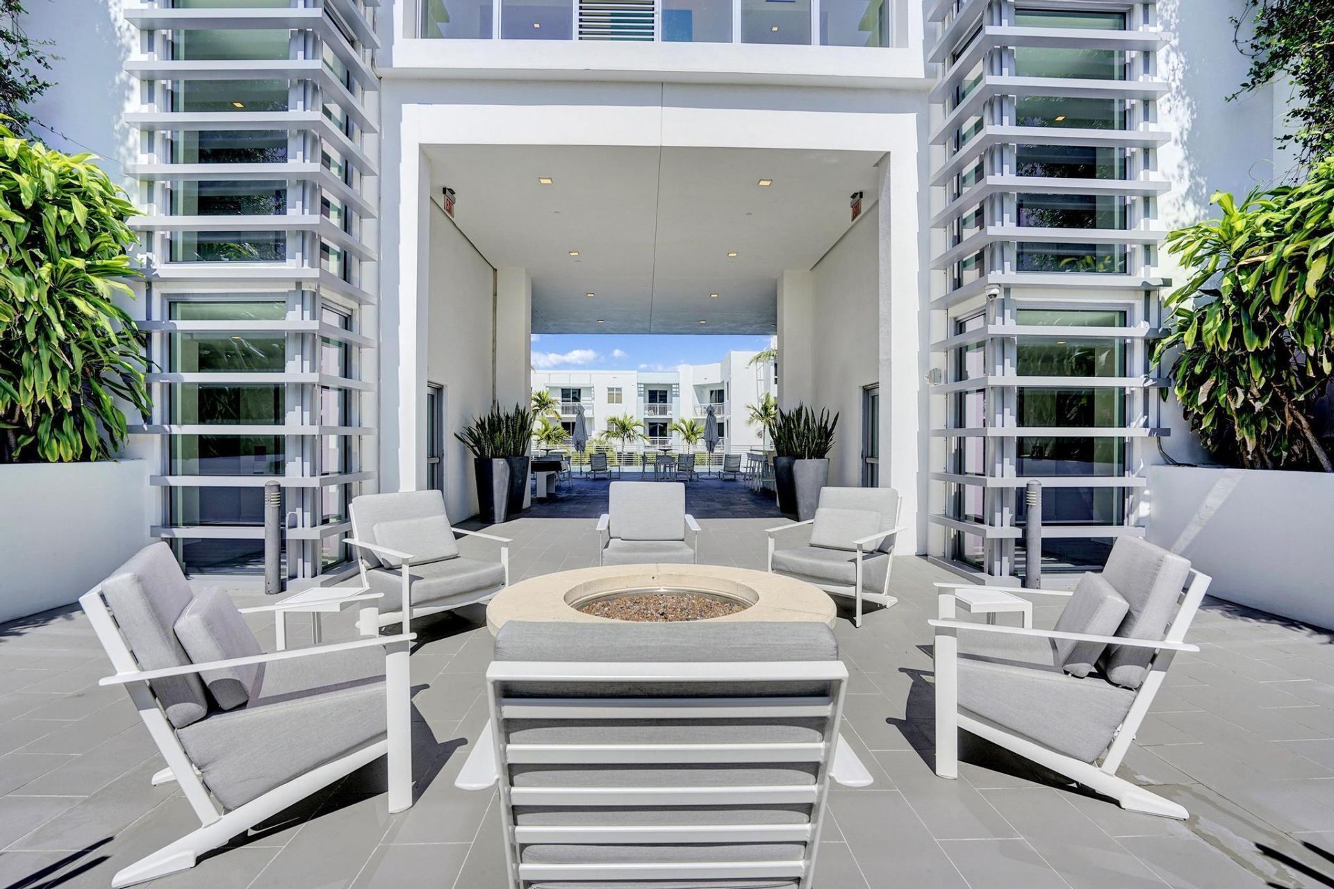 111 SE 1st Avenue, Unit 517, Delray Beach, FL 33444 Photo