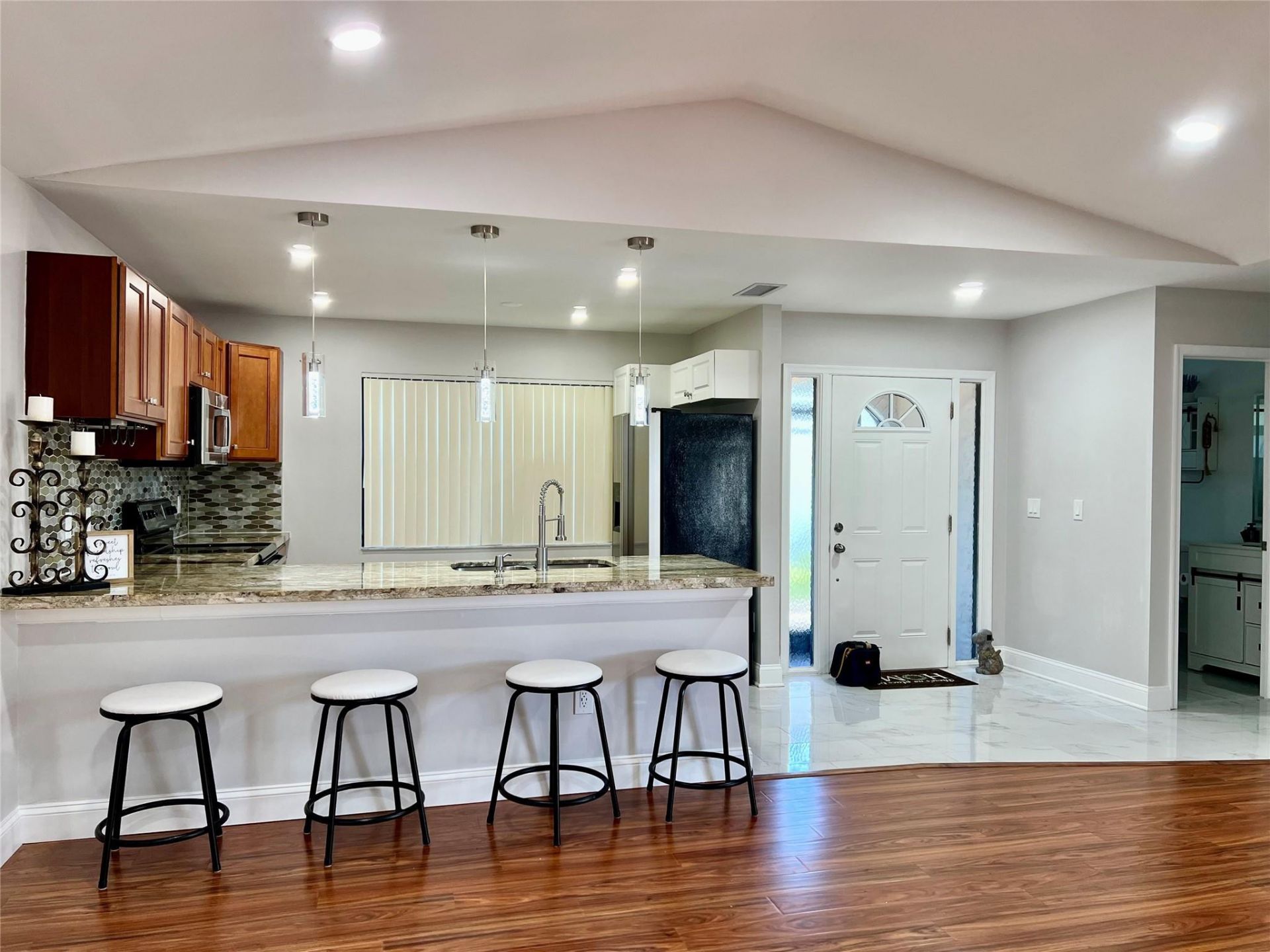 8951 SW 19th Street, Unit B, Boca Raton, FL 33433 Photo