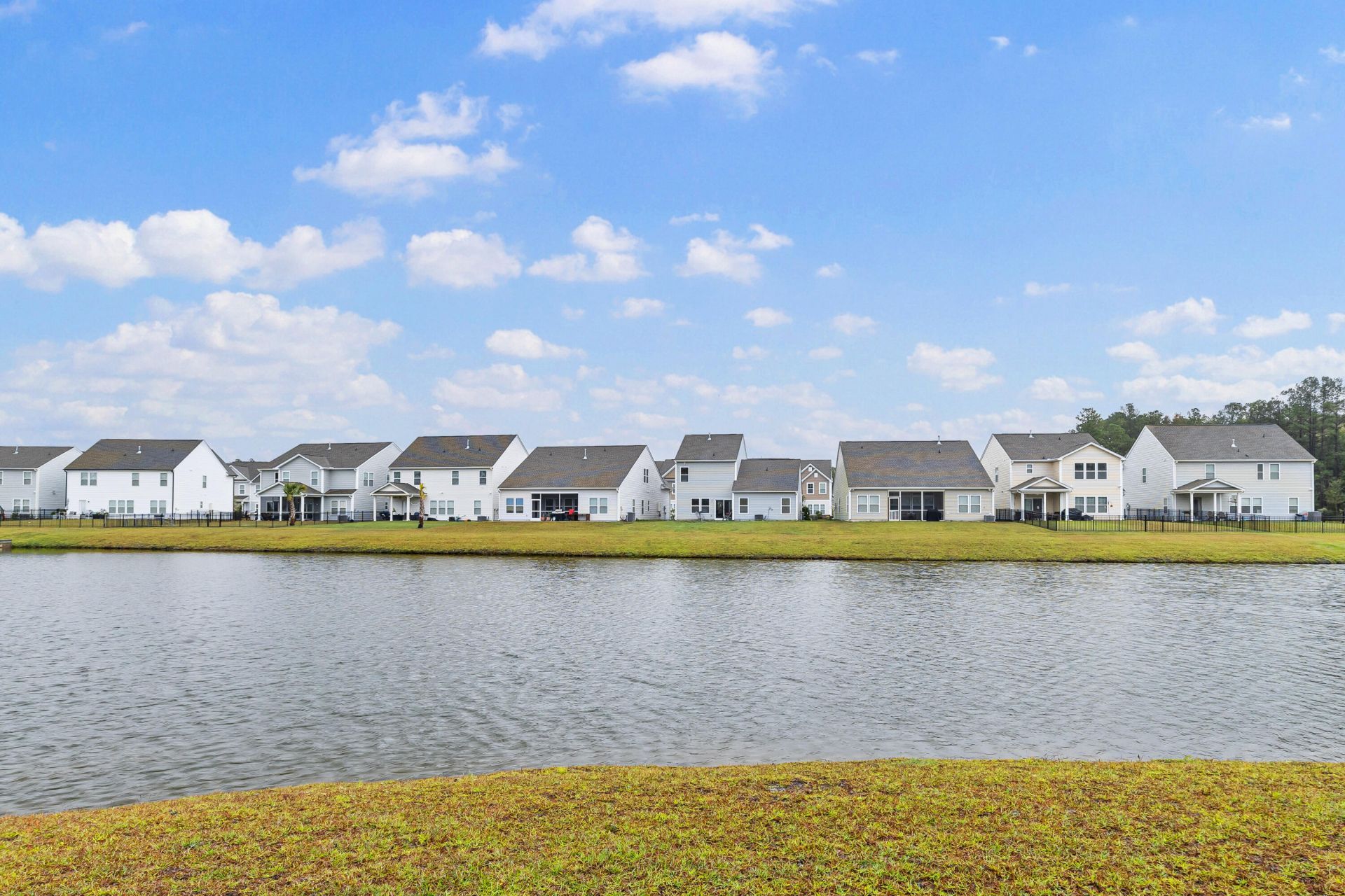 494 Fox Sparrow Court Photo 36