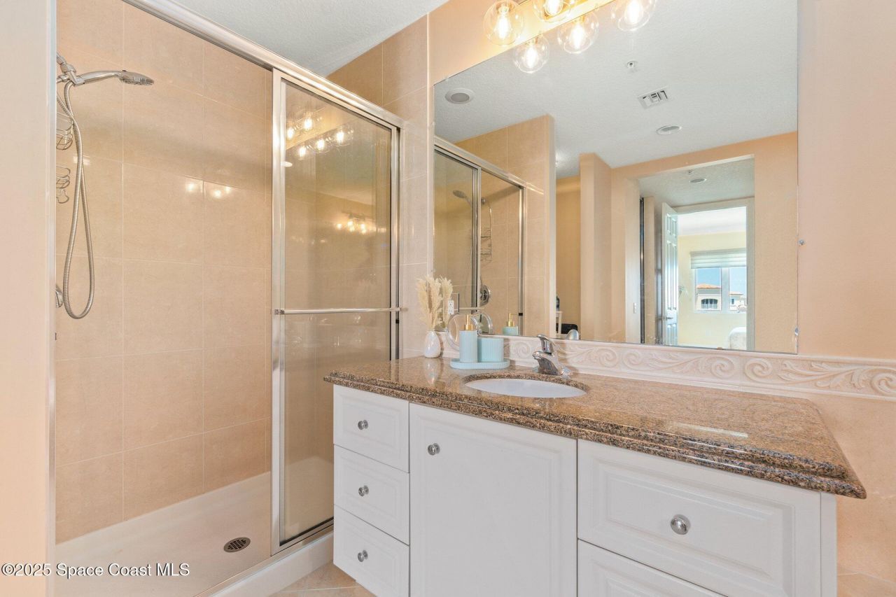 17 Harbour Isle Drive W, Unit Ph03, Hutchinson Island, FL 34949 Photo