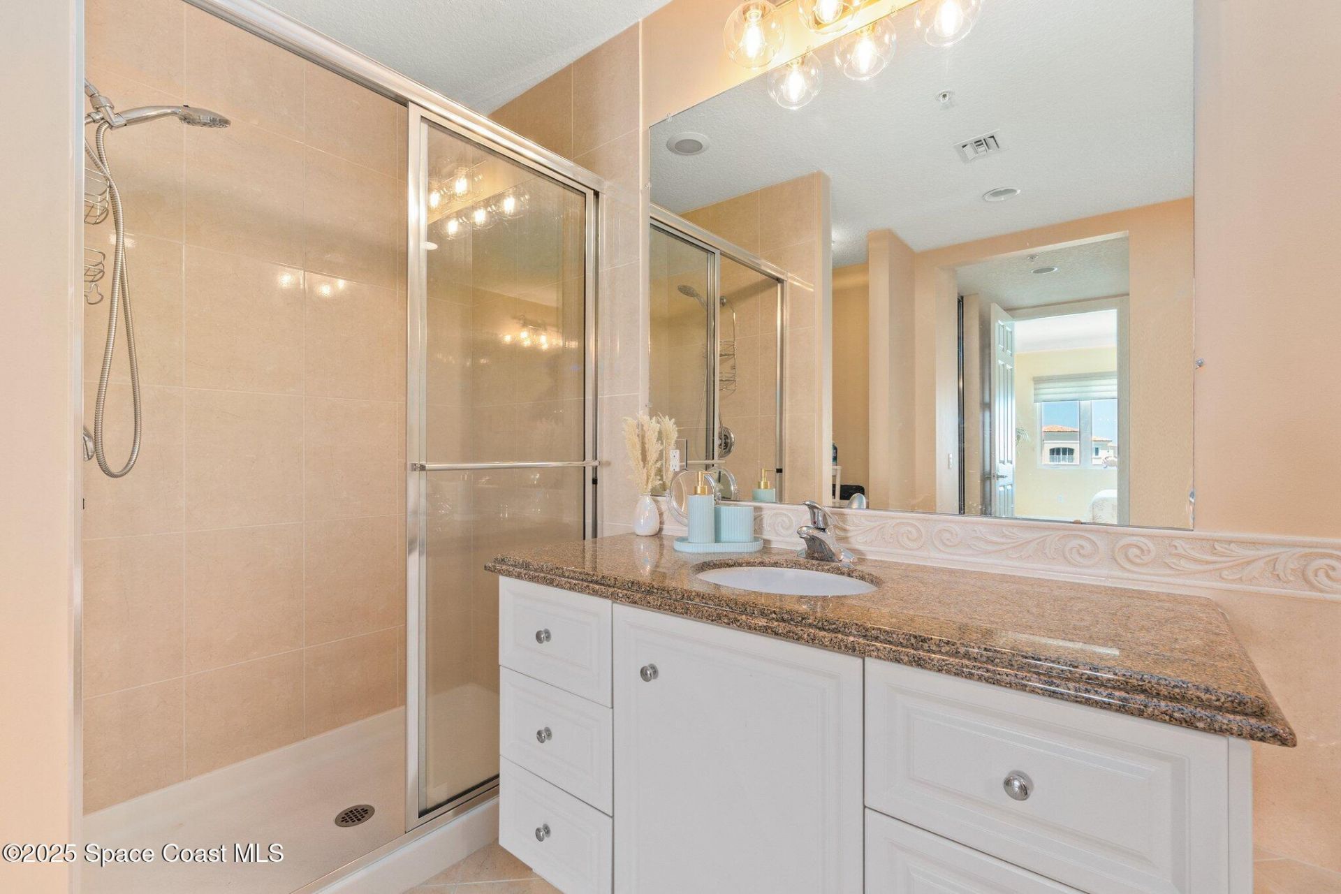17 Harbour Isle Drive W, Unit Ph03, Hutchinson Island, FL 34949 Photo