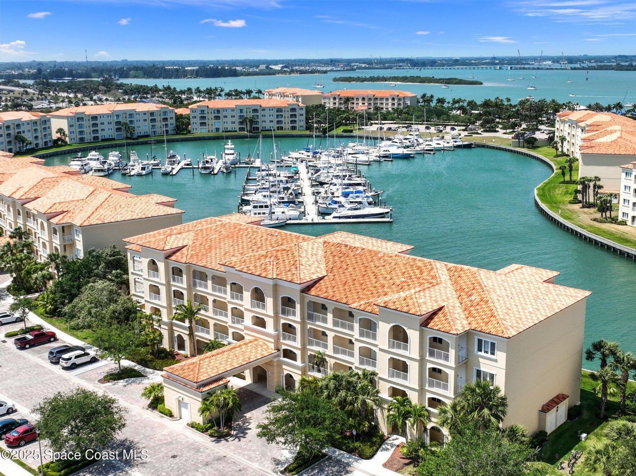 17 Harbour Isle Drive W, Unit Ph03, Hutchinson Island, FL 34949 Photo