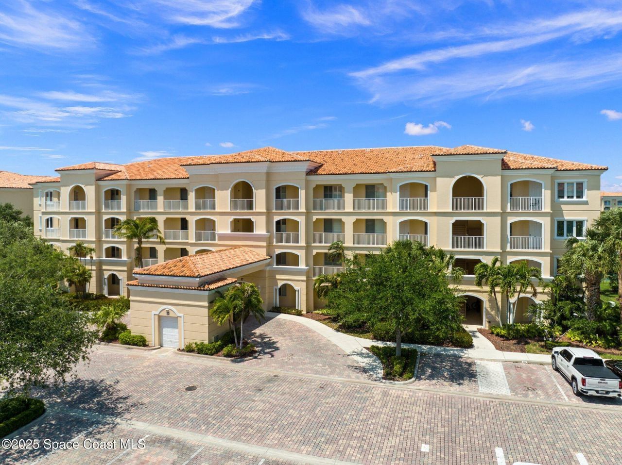 17 Harbour Isle Drive W, Unit Ph03, Hutchinson Island, FL 34949 Photo