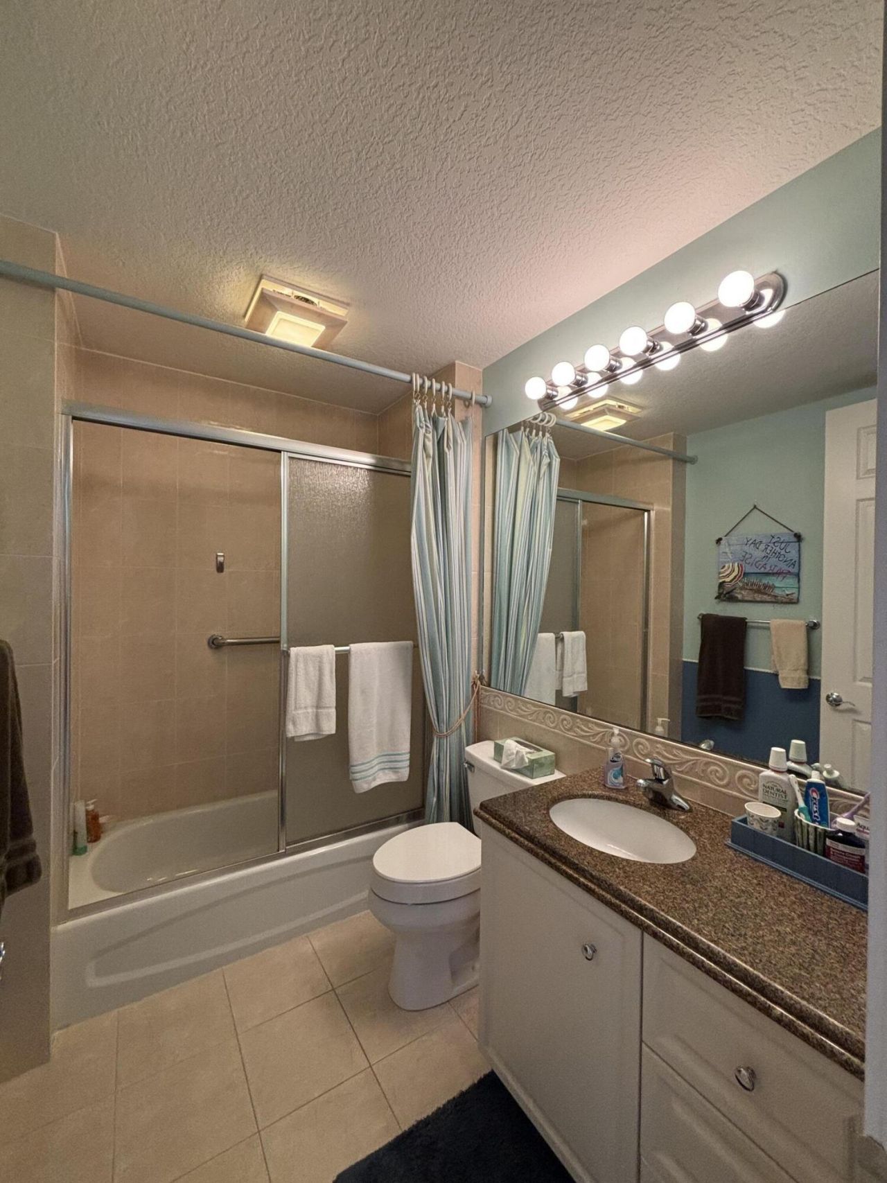 22 Harbour Isle Drive W, Unit 201, Fort Pierce, FL 34949 Photo