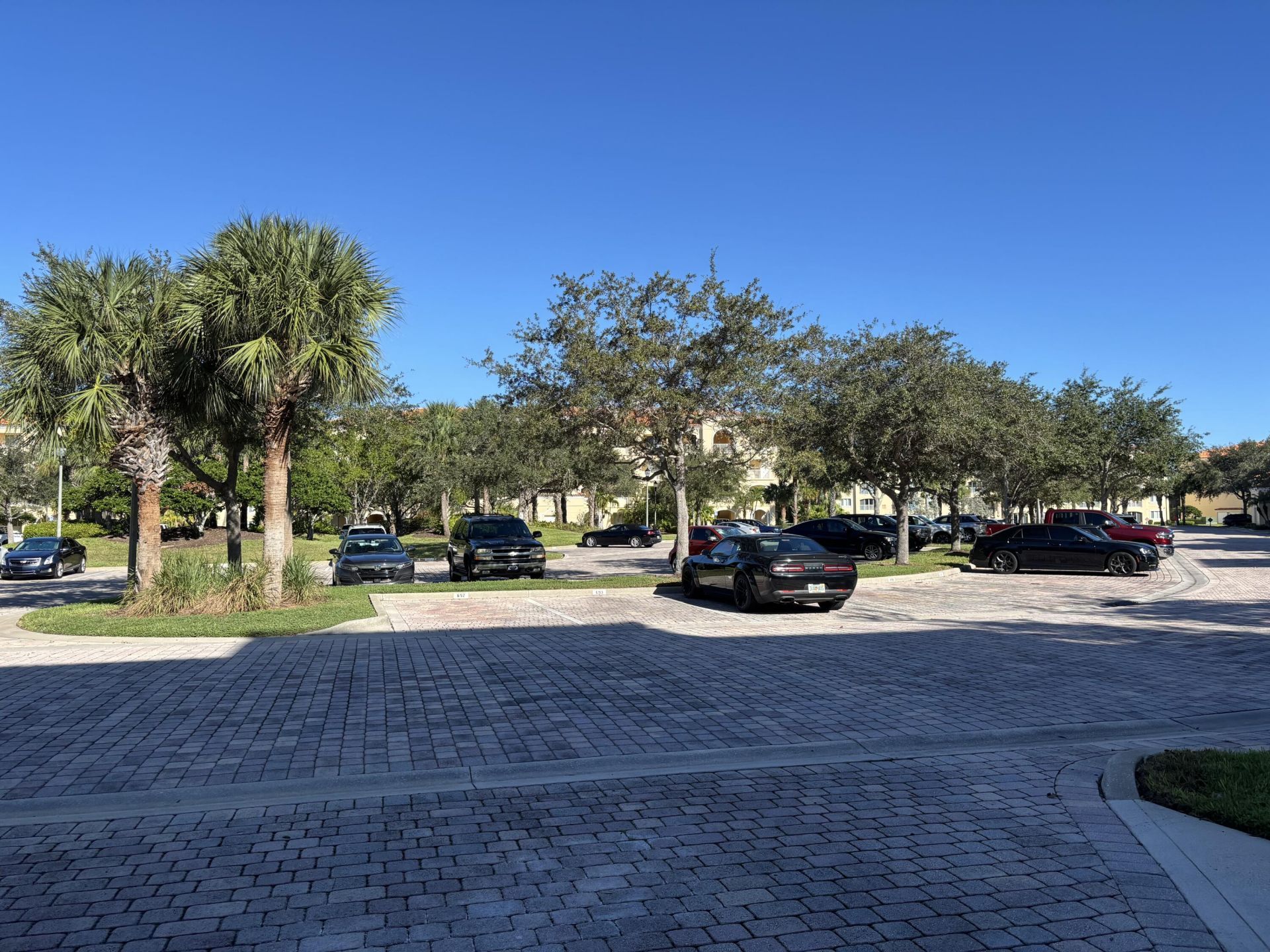 22 Harbour Isle Drive W, Unit 201, Fort Pierce, FL 34949 Photo