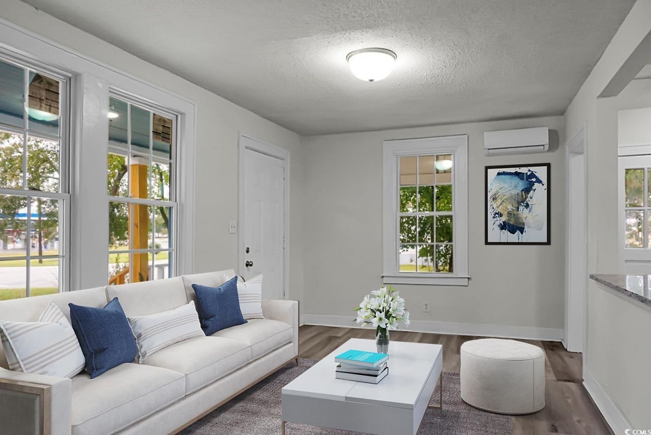 2601 S Allen Dr. Photo 5