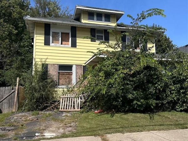 1805 Bennett Avenue, Flint, Mi 48506