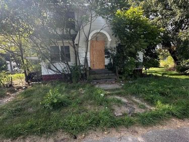 1708 Fenton Road, Flint, MI 48507
