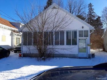 2506 Arlington Avenue, Flint, MI 48506