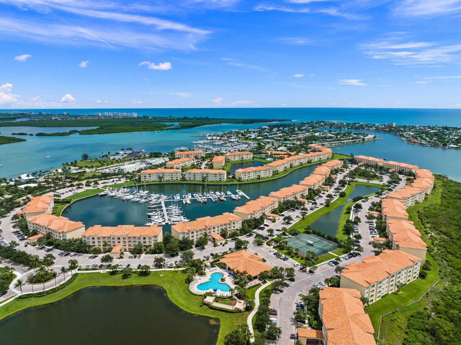 17 Harbour Isle Drive W, Unit Ph03, Hutchinson Island, FL 34949 Photo
