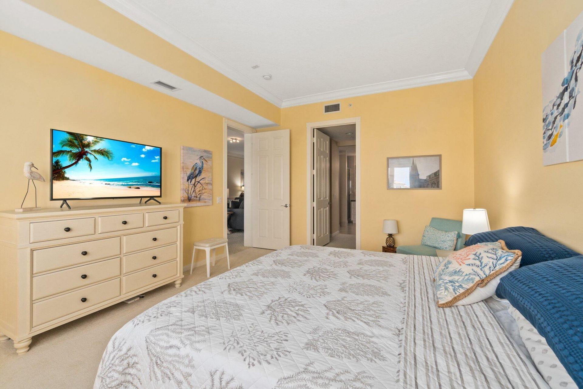 17 Harbour Isle Drive W, Unit Ph03, Hutchinson Island, FL 34949 Photo