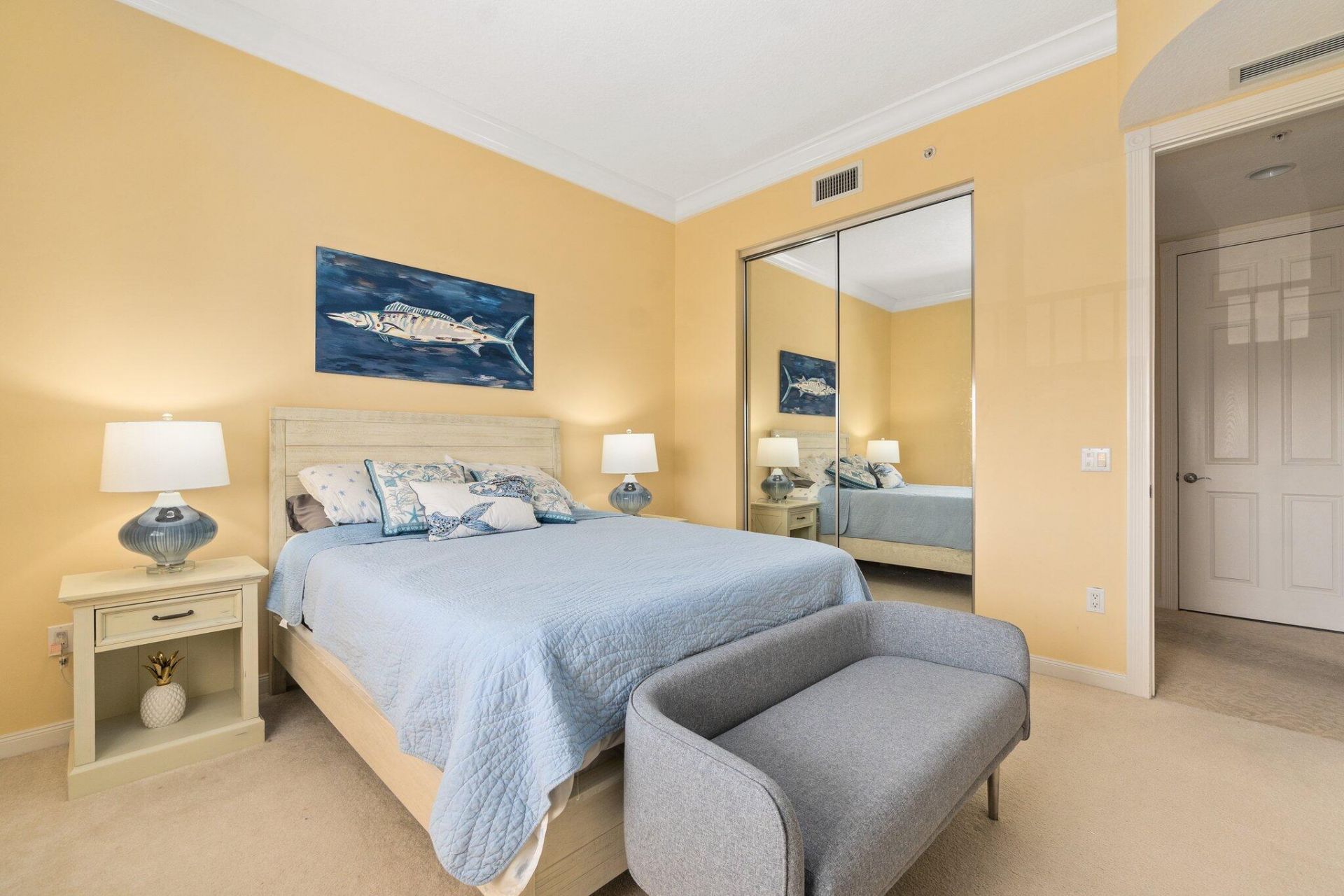 17 Harbour Isle Drive W, Unit Ph03, Hutchinson Island, FL 34949 Photo