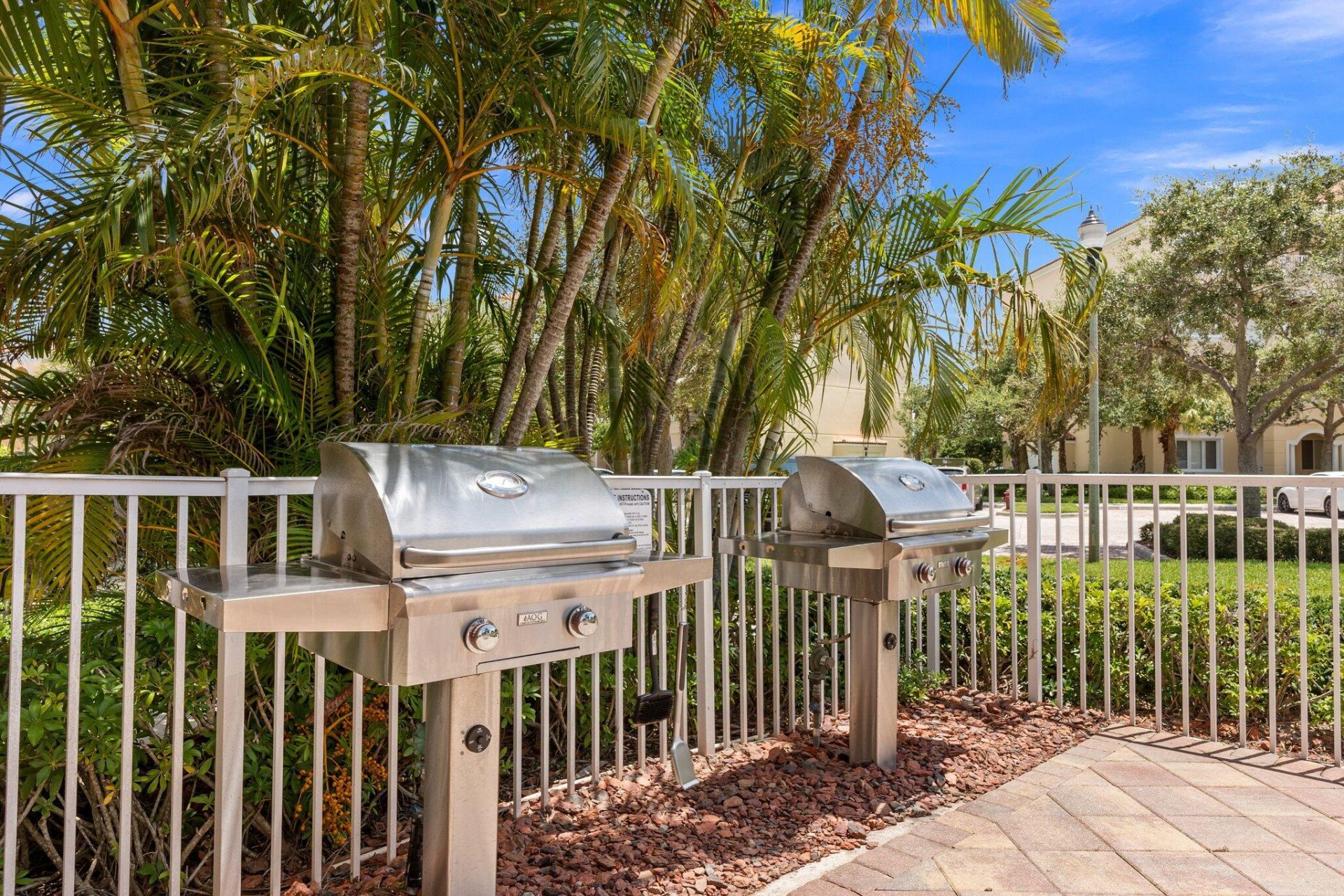 17 Harbour Isle Drive W, Unit Ph03, Hutchinson Island, FL 34949 Photo