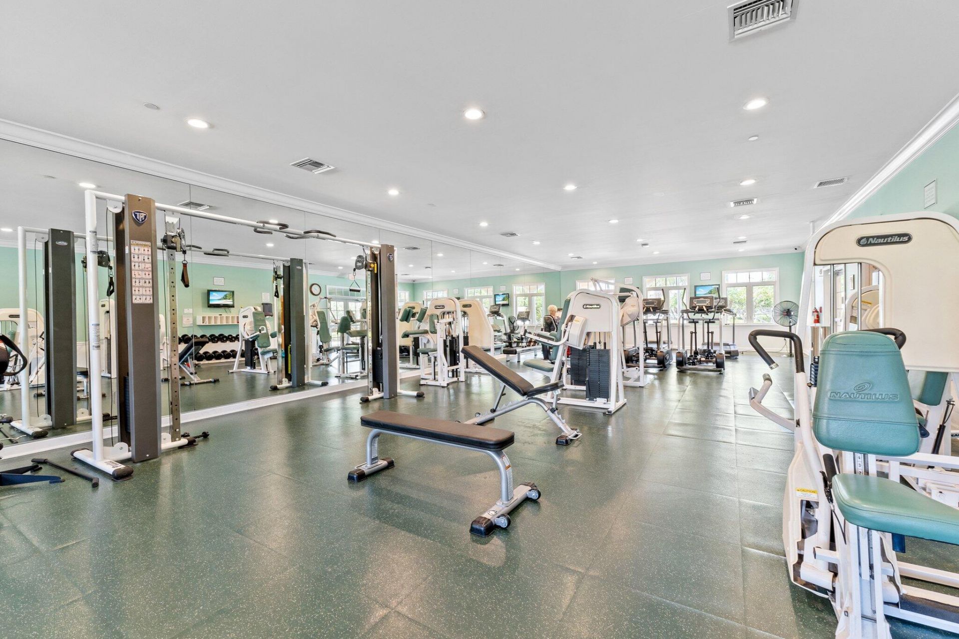 17 Harbour Isle Drive W, Unit Ph03, Hutchinson Island, FL 34949 Photo