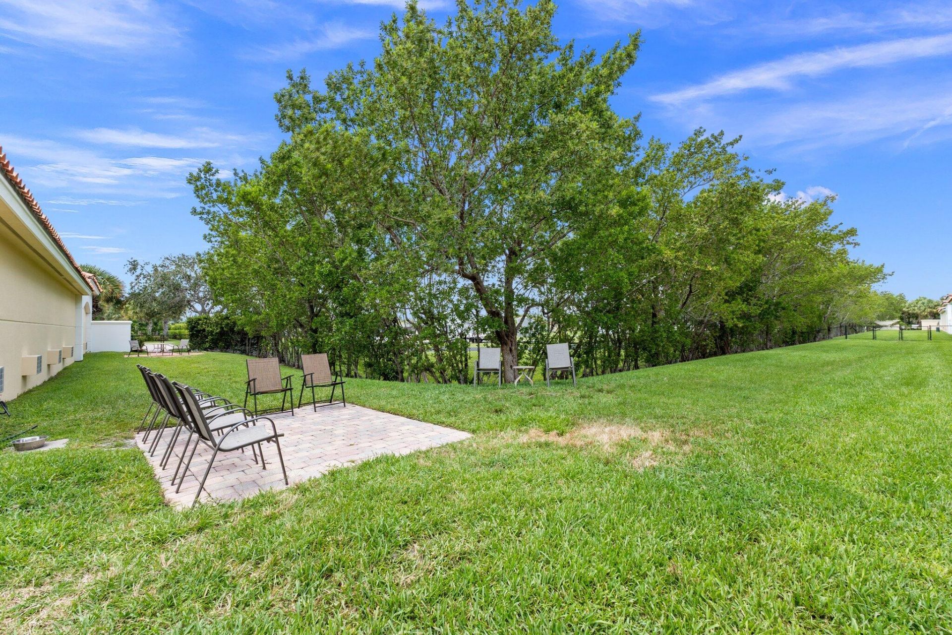 17 Harbour Isle Drive W, Unit Ph03, Hutchinson Island, FL 34949 Photo