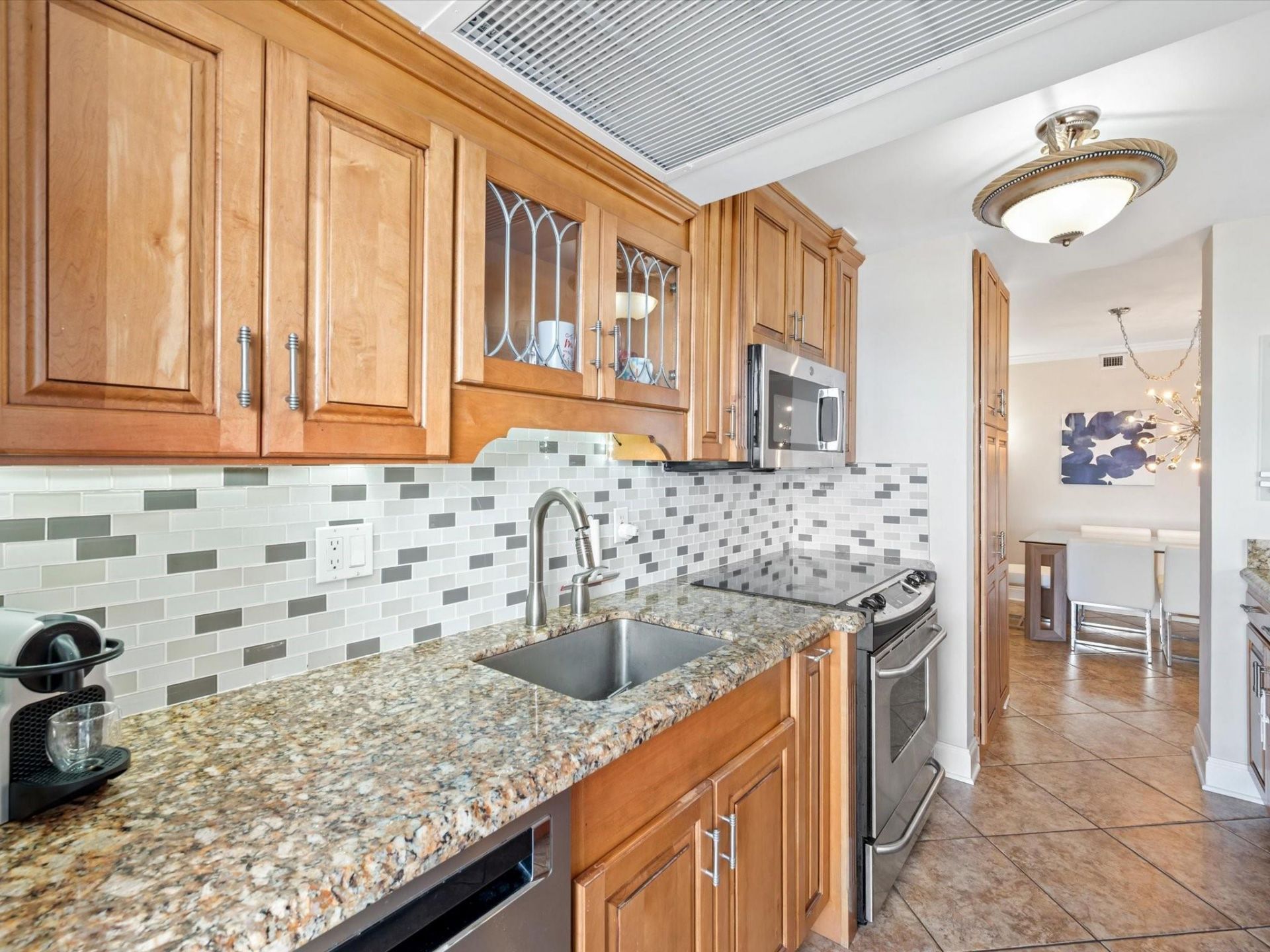 2841 N Ocean Boulevard, Unit 1407, Fort Lauderdale, FL 33308 Photo