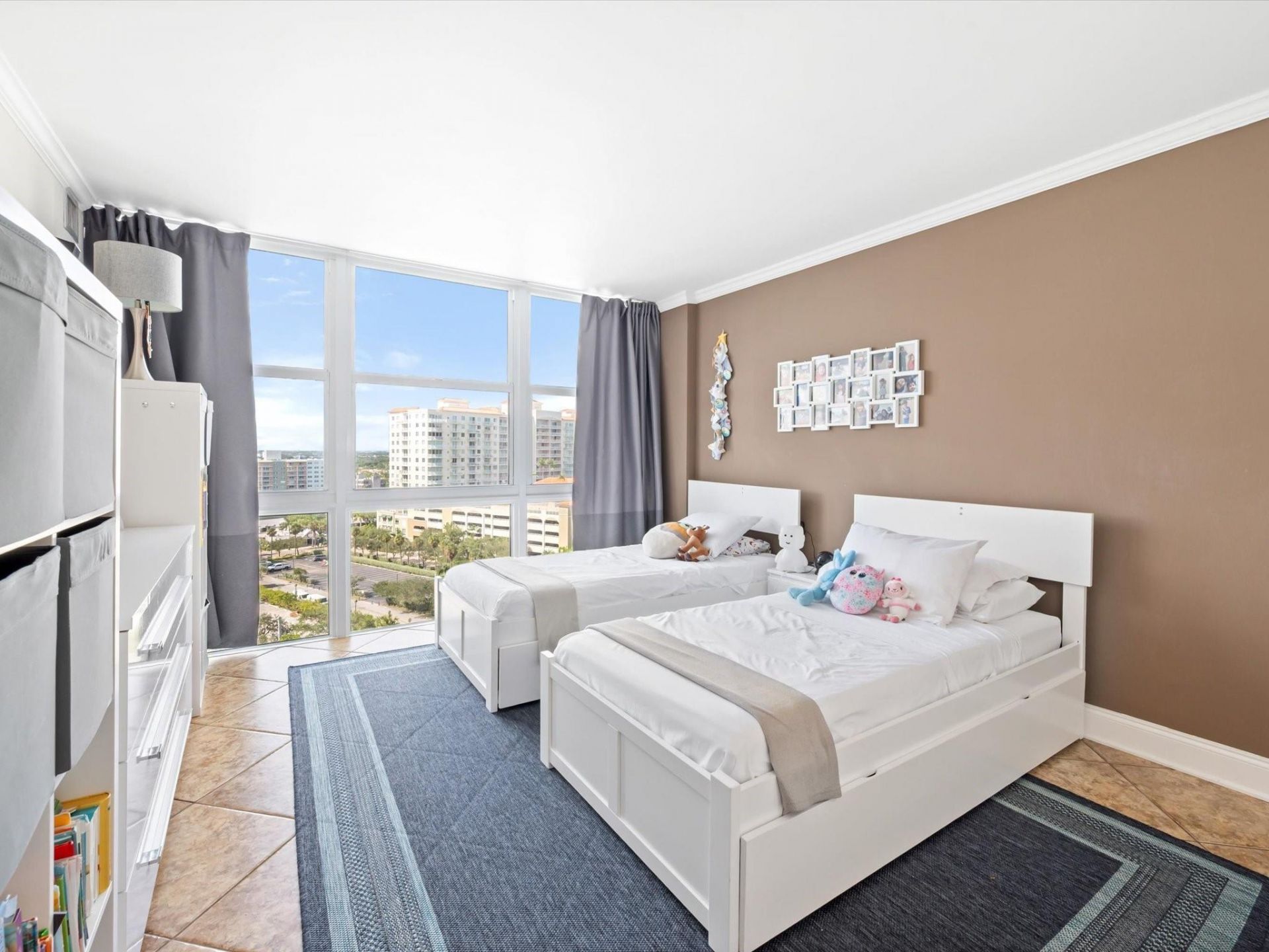 2841 N Ocean Boulevard, Unit 1407, Fort Lauderdale, FL 33308 Photo