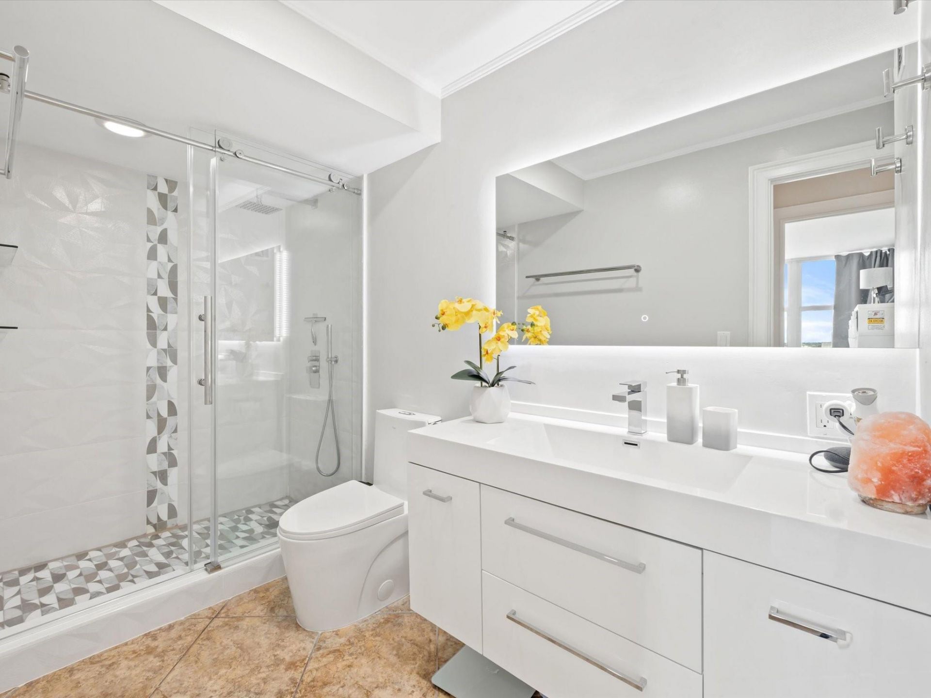 2841 N Ocean Boulevard, Unit 1407, Fort Lauderdale, FL 33308 Photo