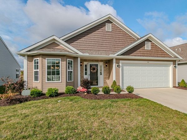 144 Prestwyck Lane, Elyria, OH 44035