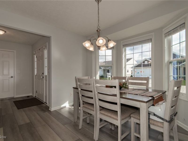 144 Prestwyck Lane, Elyria, OH 44035 Photo 14