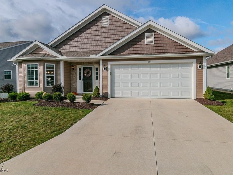 144 Prestwyck Lane, Elyria, OH 44035 Photo 38