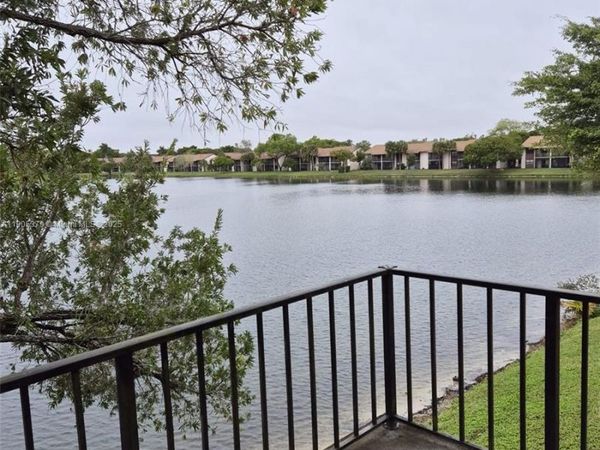Unit 1121, Sunrise, FL 33351