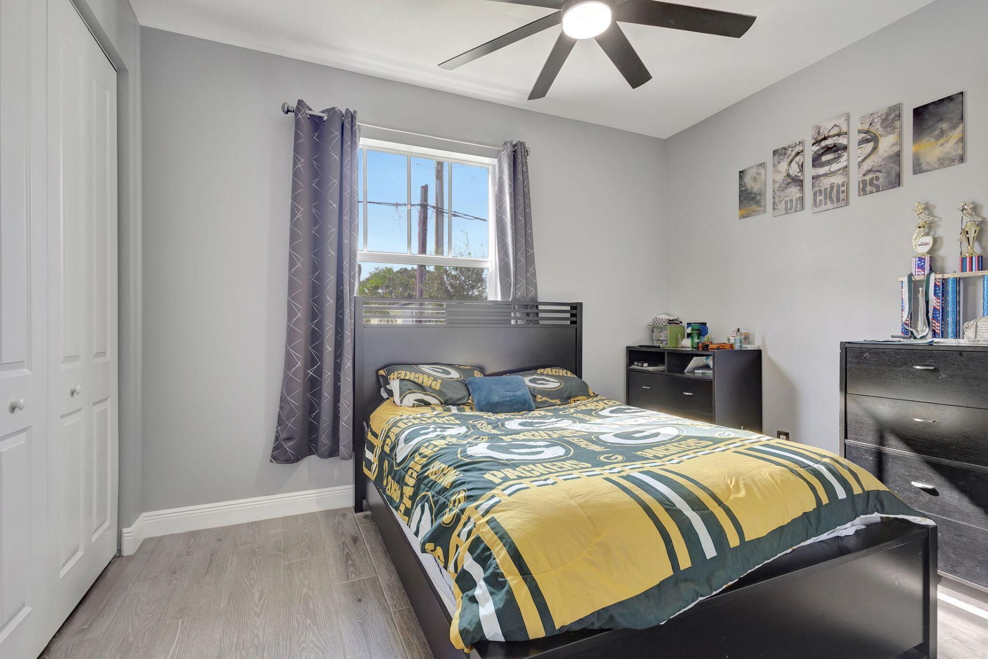 166 Neva Drive, West Palm Beach, FL 33415 Photo