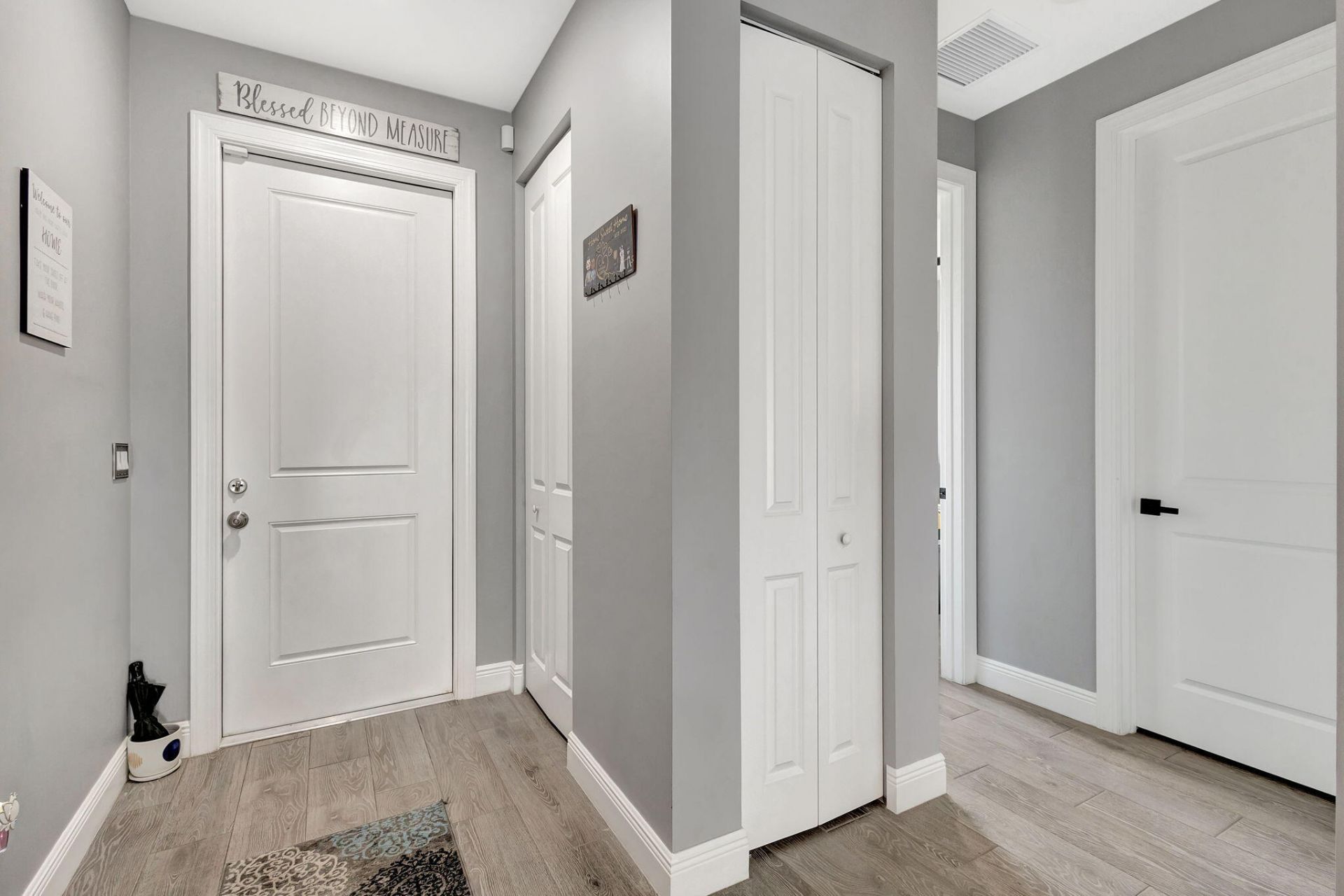 166 Neva Drive, West Palm Beach, FL 33415 Photo