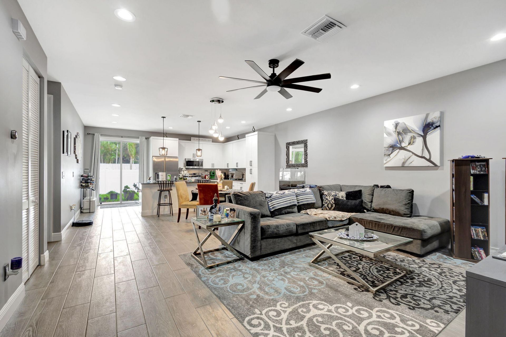 166 Neva Drive, West Palm Beach, FL 33415 Photo