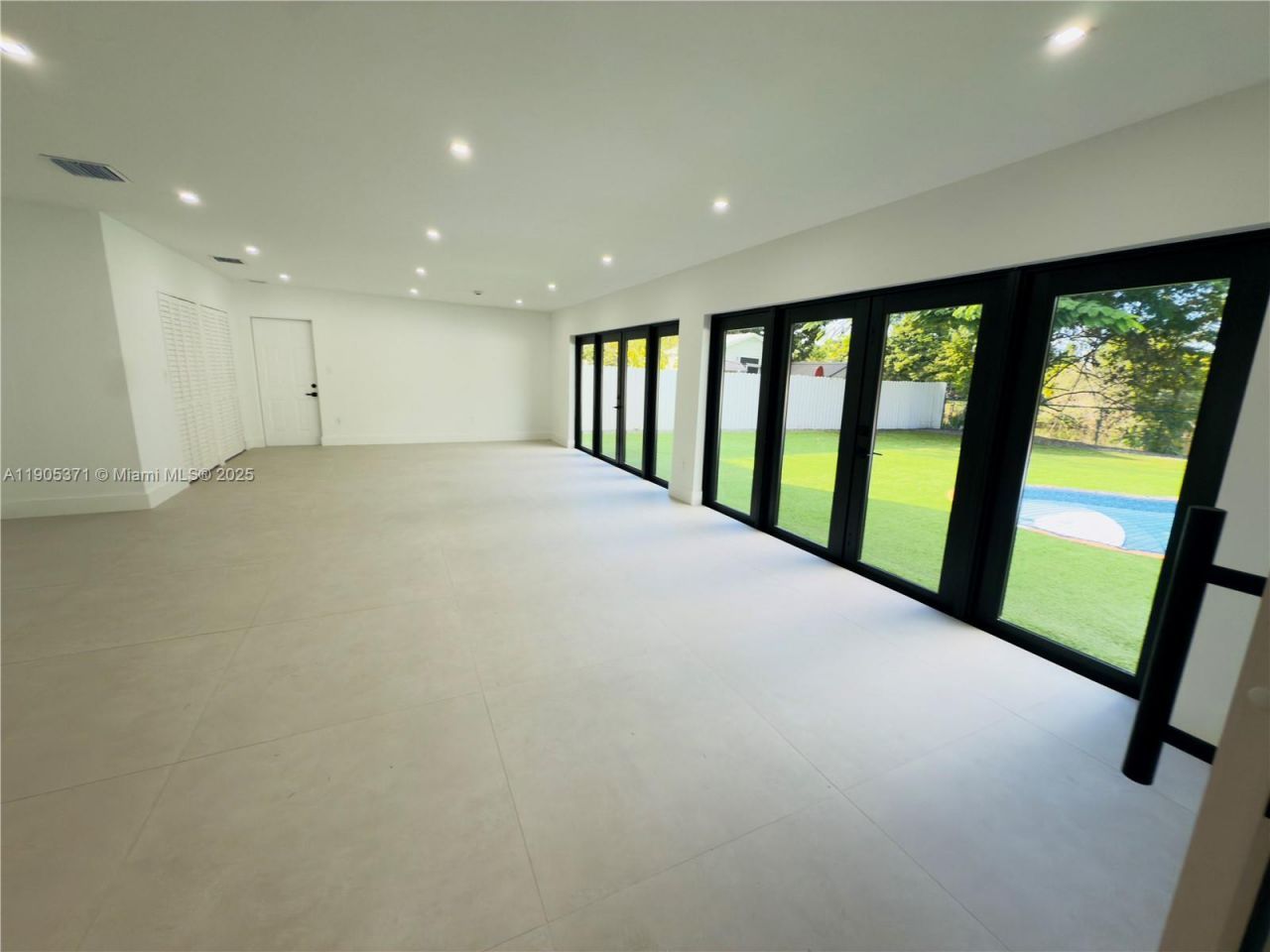 11835 SW 37th St, Miami, FL 33175 Photo