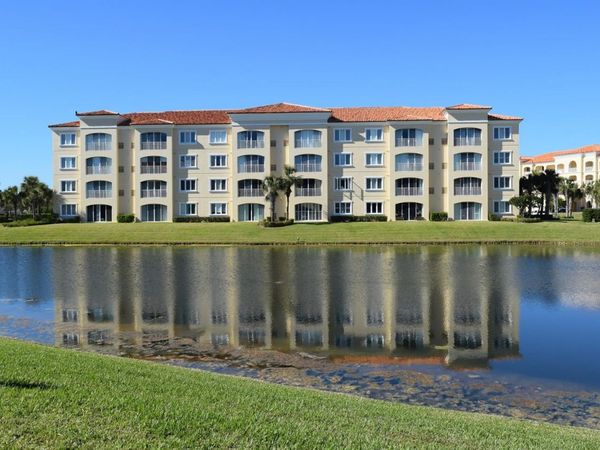 37 E HARBOUR ISLE DRIVE E, Unit 206, FORT PIERCE, FL 34949