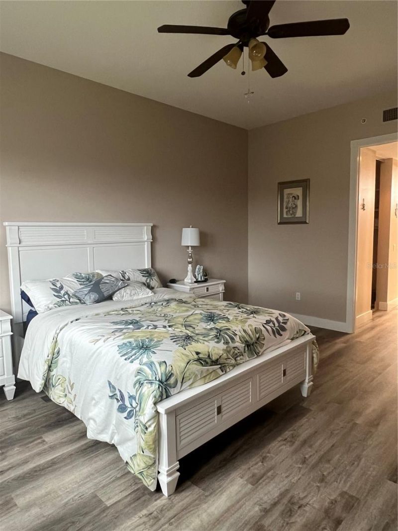 37 E Harbour Isle Drive E, Unit 206, Fort Pierce, FL 34949 Photo