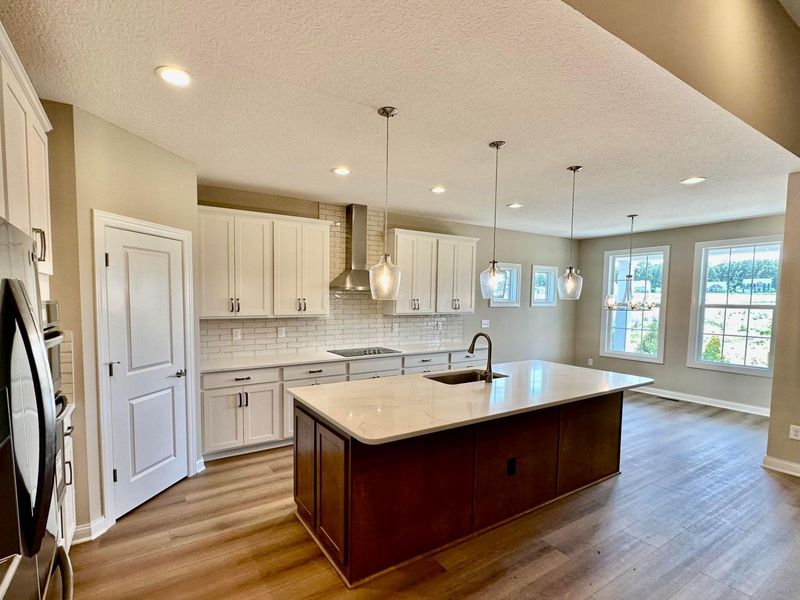 8994 Coe Drive, Plain City, OH 43064 Photo 6