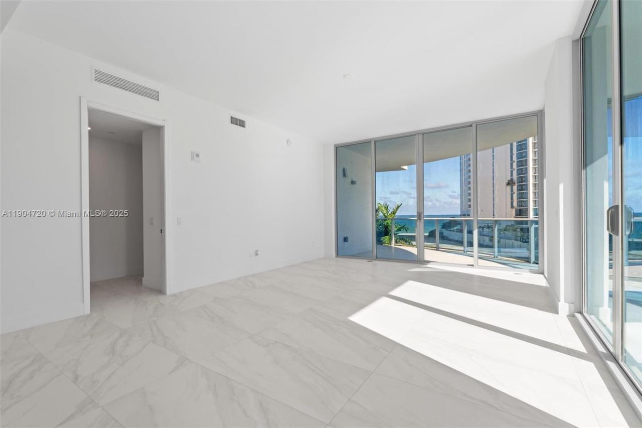 17550 Collins, Unit 501, Sunny Isles Beach, FL 33160 Photo