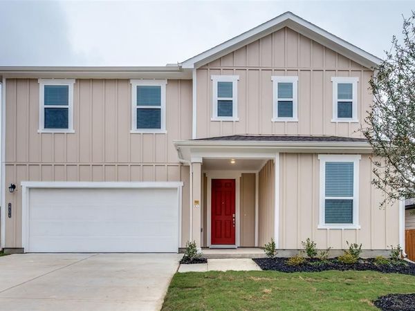 2704 Goldfinch Drive, Denton, TX 76205