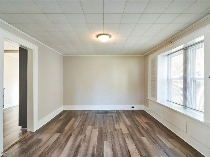 355 Cuyahoga Street, Akron, OH 44310 Photo 10