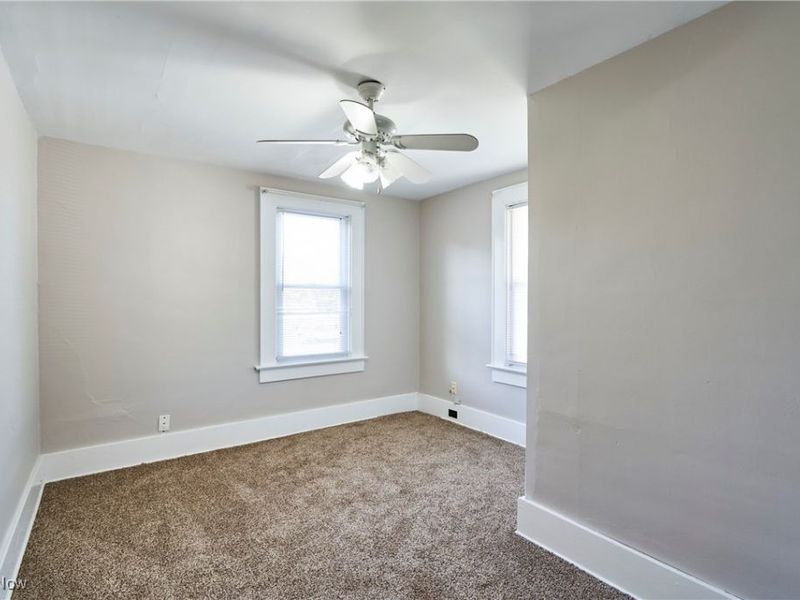 355 Cuyahoga Street, Akron, OH 44310 Photo 18