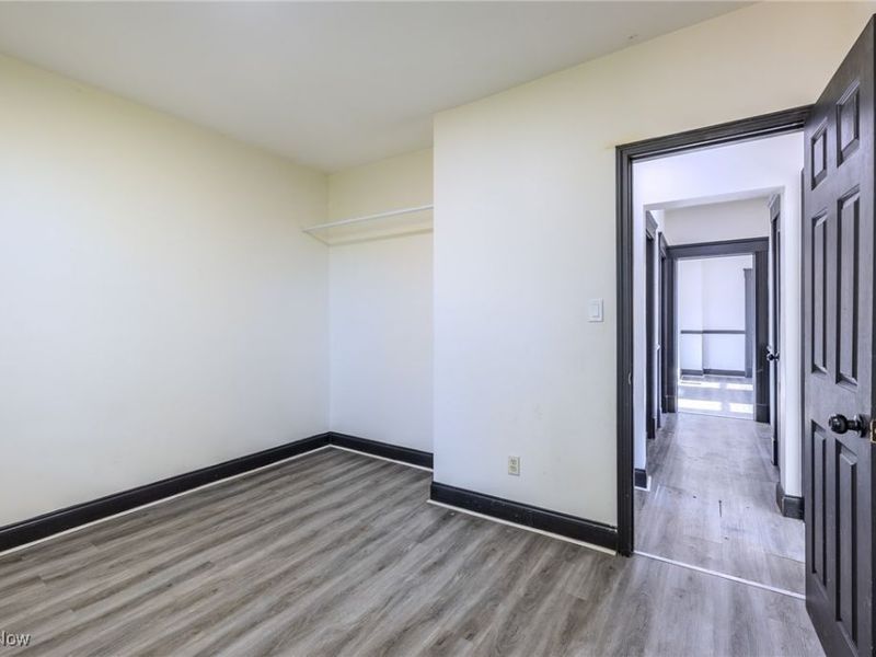 1168 Norwood Road, Cleveland, OH 44103 Photo 27