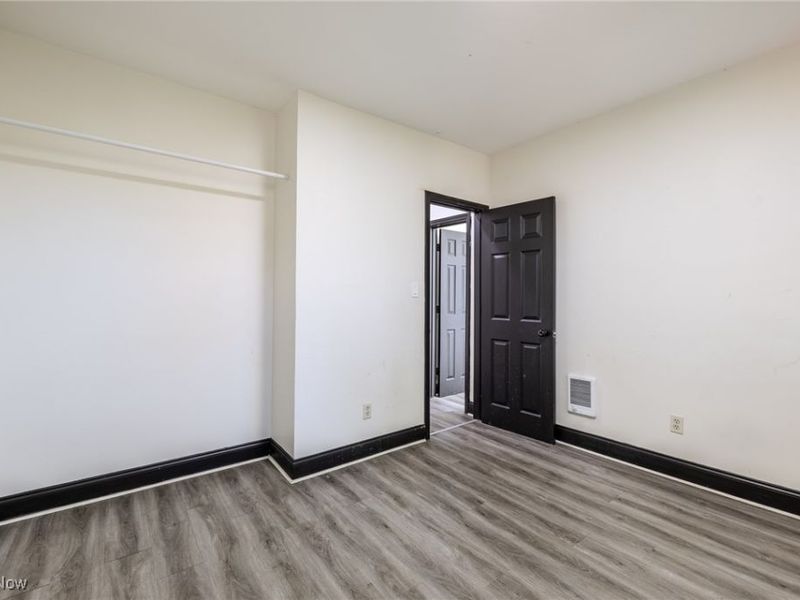 1168 Norwood Road, Cleveland, OH 44103 Photo 28