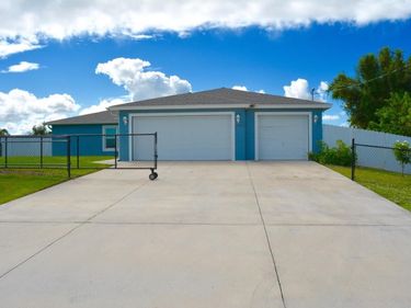 9006 BAMBOO CIRCLE, LABELLE, FL 33935