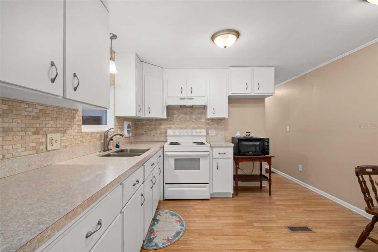 18 Gary Avenue, Lake Placid, FL 33852 Photo